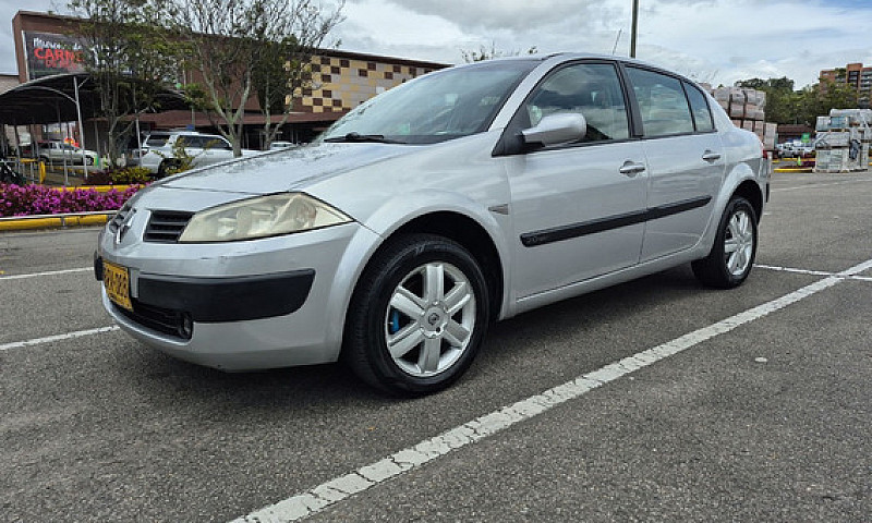 Renault Megane ...