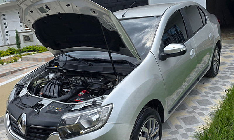 Renault Logan Zen...