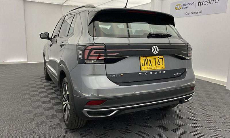Volkswagen T-Cross 1...