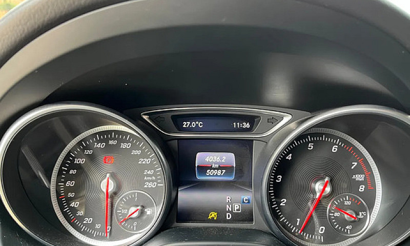 Mercedes-Benz Clase ...