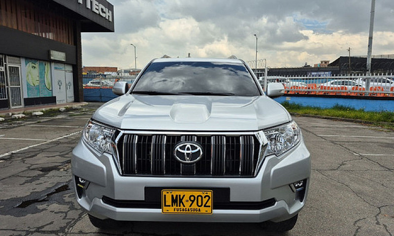 Toyota Prado 2.8 Txl...