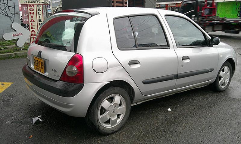 Renault Clio F.iv Ex...