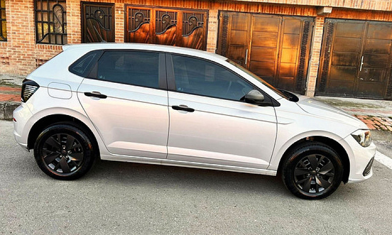Volkswagen Polo 1.6 ...
