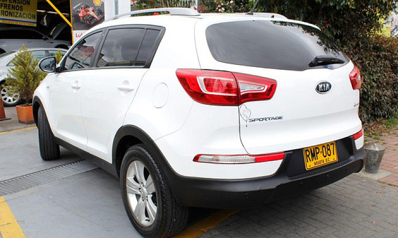 Kia Sportage 2.0 Rev...