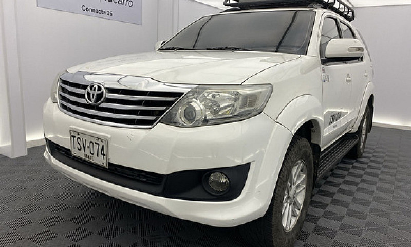 Toyota Fortuner 2.7L...