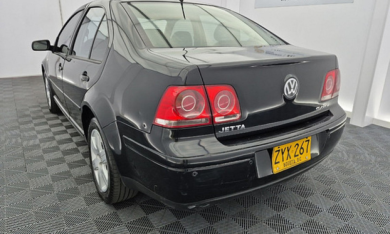 Volkswagen Jetta 2.0...