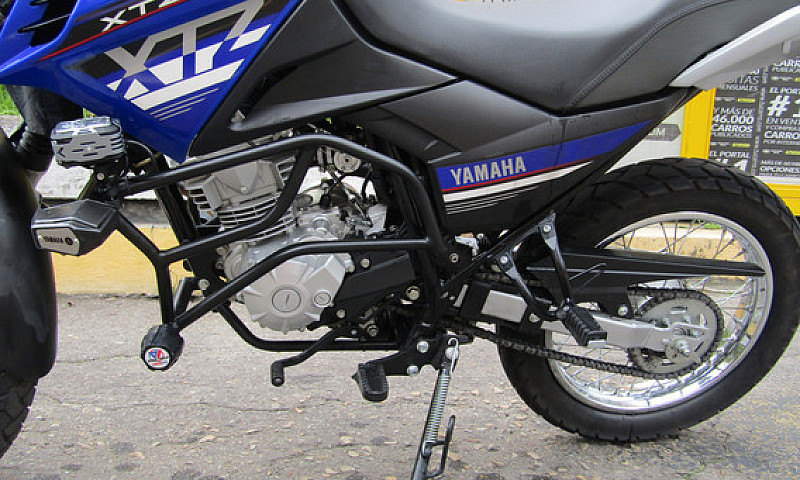 Yamaha Xtz 150 Mt 15...