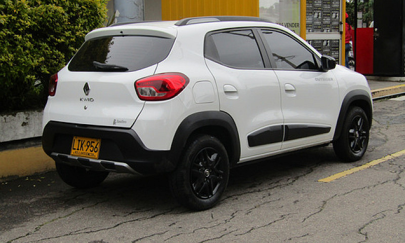 Renault Kwid 1.0 Out...