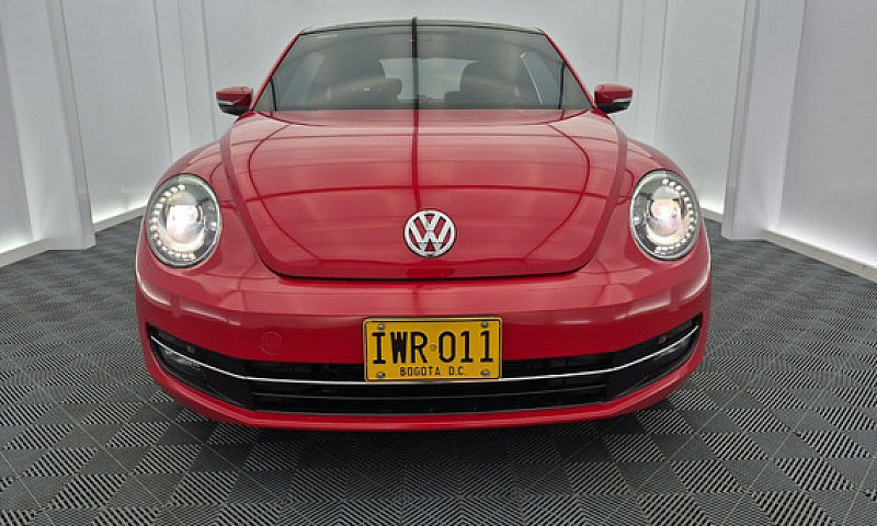 Volkswagen New Beetl...