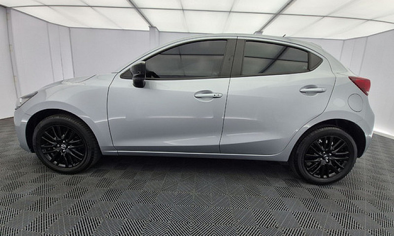 Mazda 2 1.5 Touring...