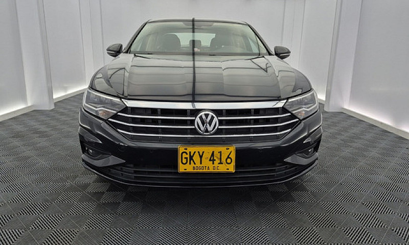 Volkswagen Jetta Com...