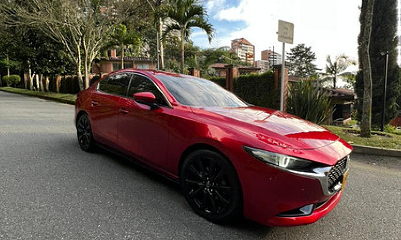 Mazda 3 2.5 Grand To...
