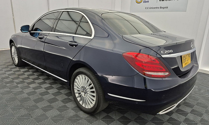 Mercedes-Benz Clase ...