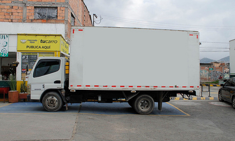 Mitsubishi Fuso Fe73...