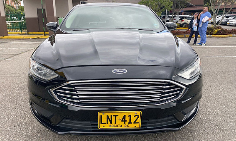 Ford Fusion S 2.5...