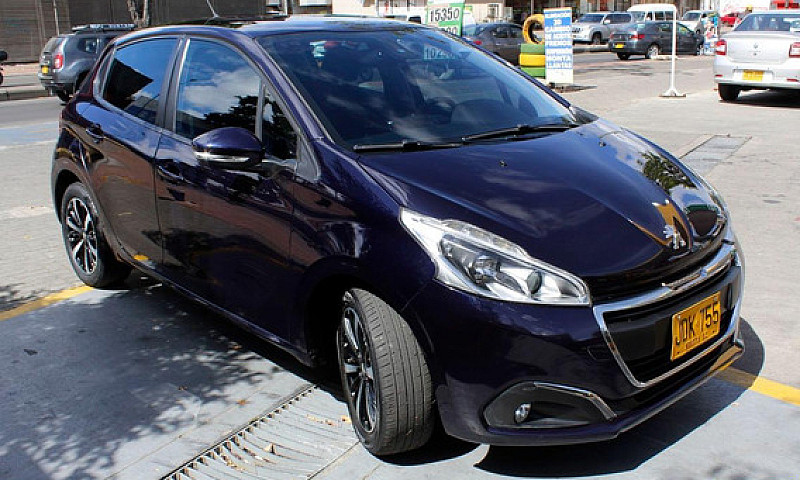 Peugeot 208 2016...