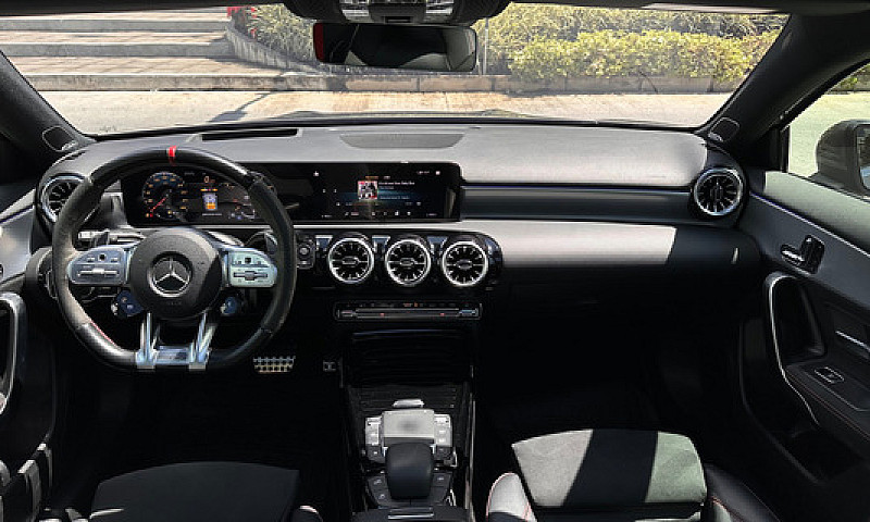 Mercedes-Benz Amg 2....
