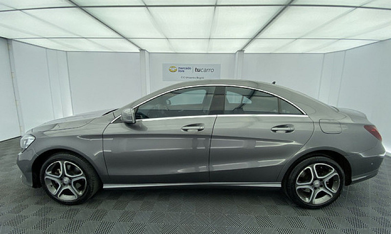 Mercedes-Benz Clase ...