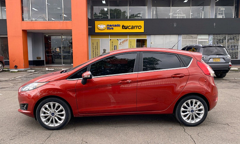 Ford Fiesta 1.6 Tita...