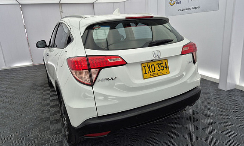 Honda Hr-V Awd At 1....