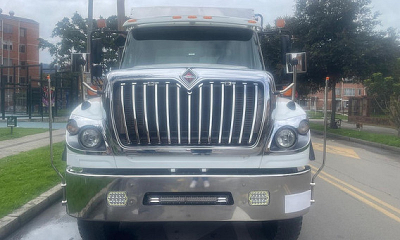 International 7600 S...