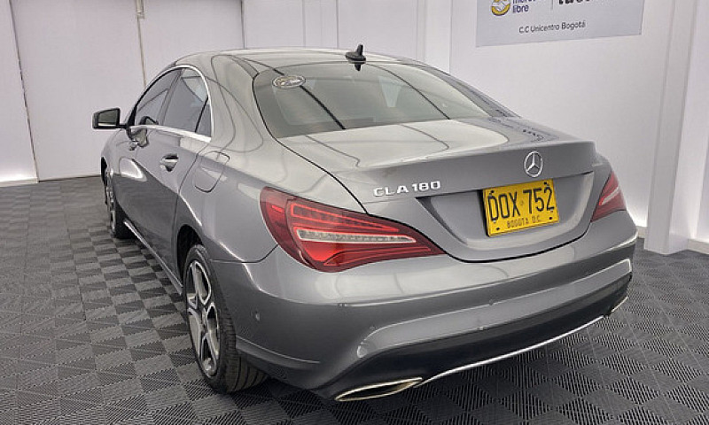 Mercedes-Benz Clase ...