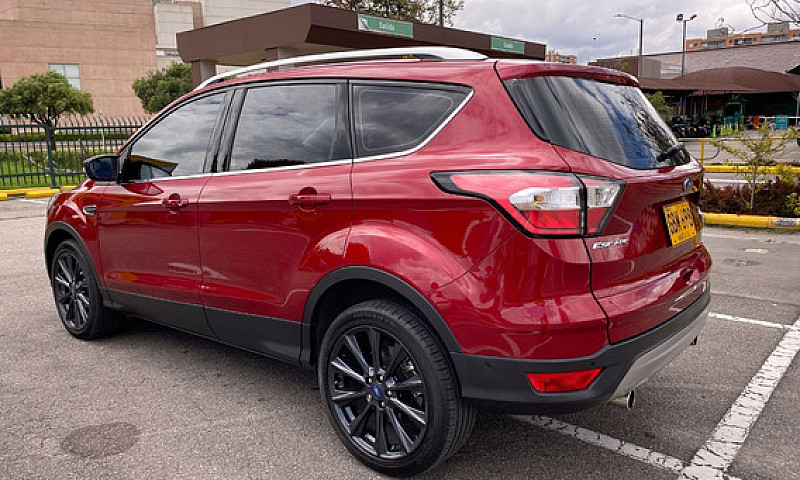 Ford Escape 2.0 Tita...