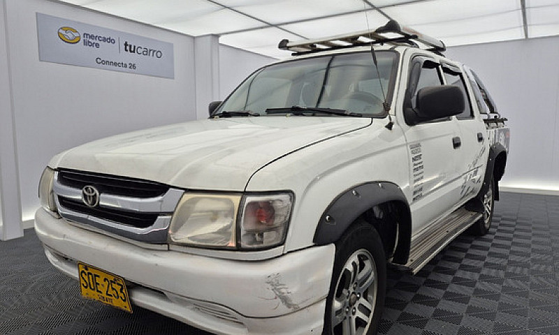 Toyota Hilux 2.4 Et...