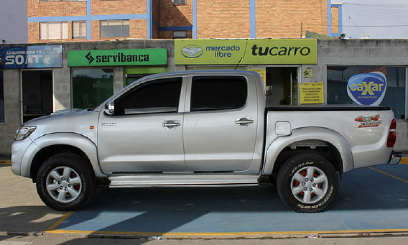 Toyota Hilux 2.5 4X4...