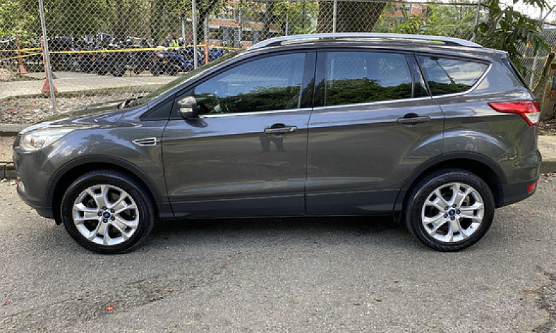 Ford Escape 2.0 Tita...