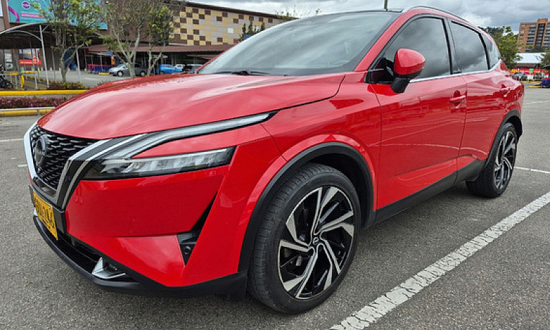 Nissan Qashqai 1.3 E...