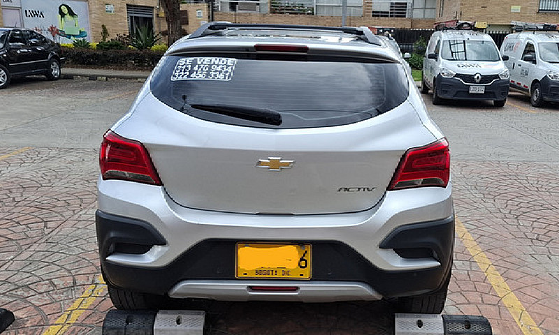Chevrolet Onix Activ...