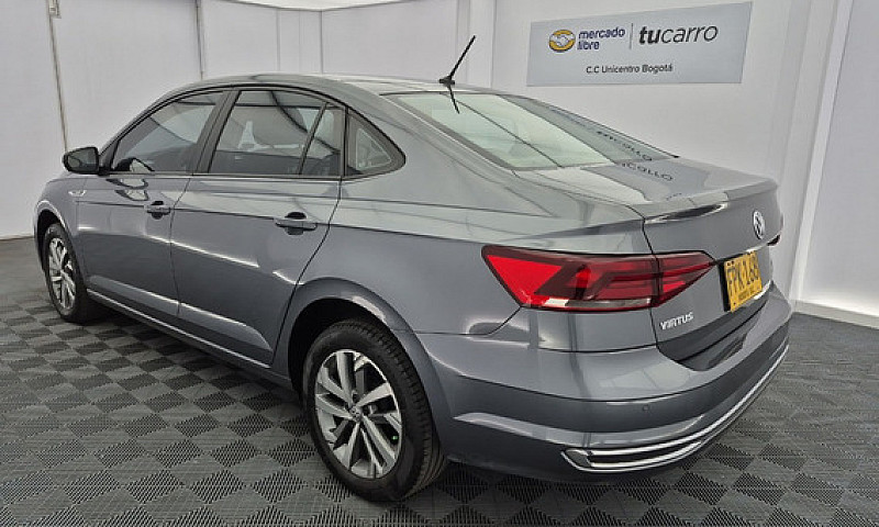 Volkswagen Virtus 1....