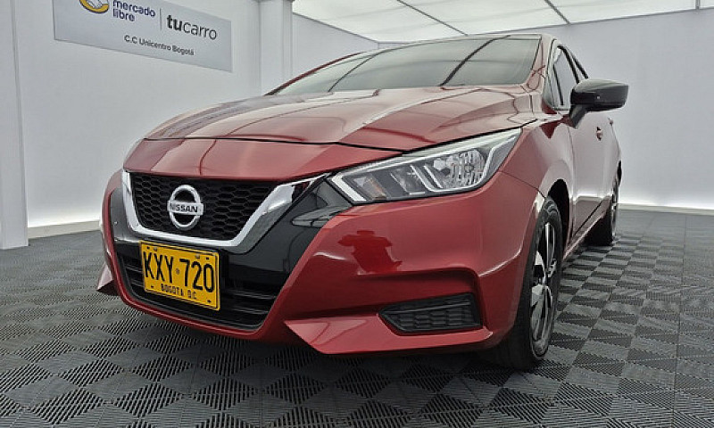 Nissan Versa 1.6 Sen...