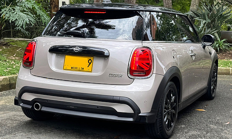 Mini Cooper Cooper...