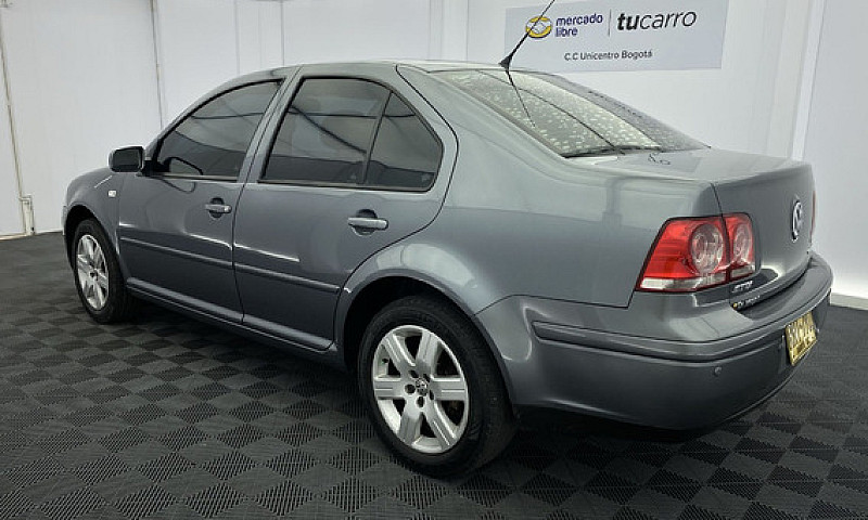 Volkswagen Jetta Tre...