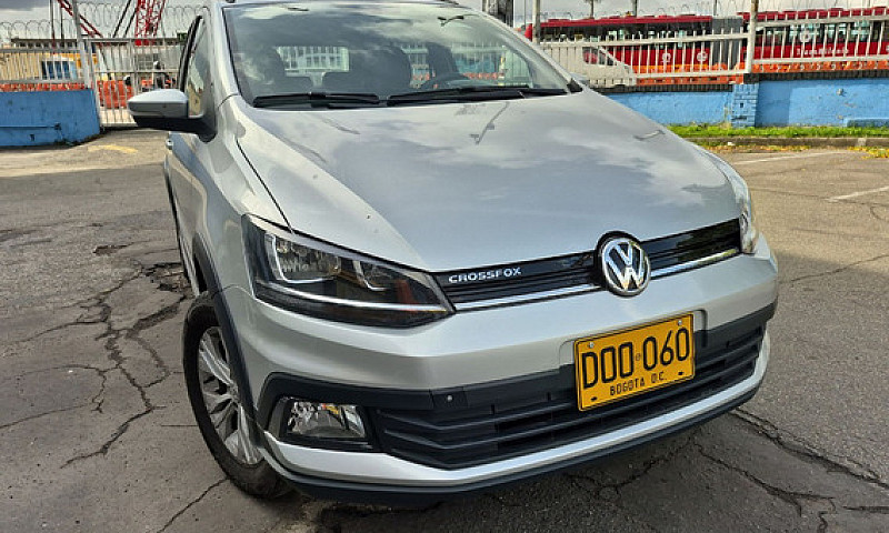 Volkswagen Crossfox ...