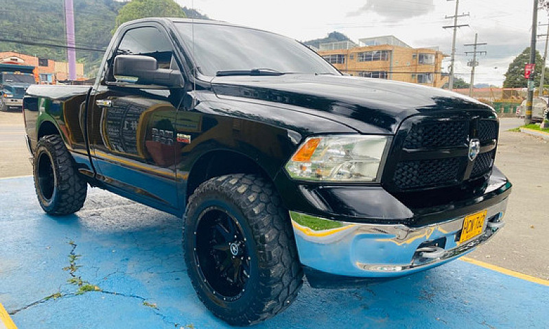 Dodge Ram 5.7 1500 S...