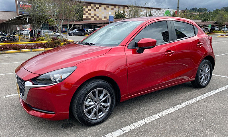 Mazda 2 Touring 1.5...