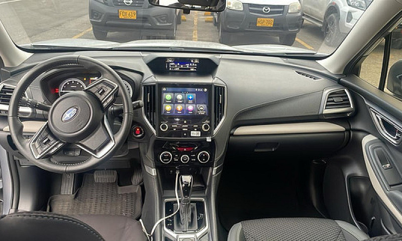 Subaru Forester 2.5 ...