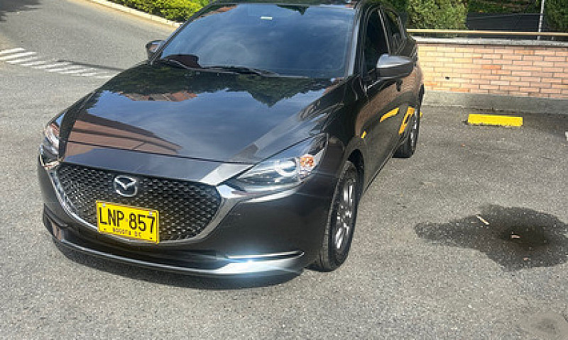 Mazda 2 1.5 Touring...