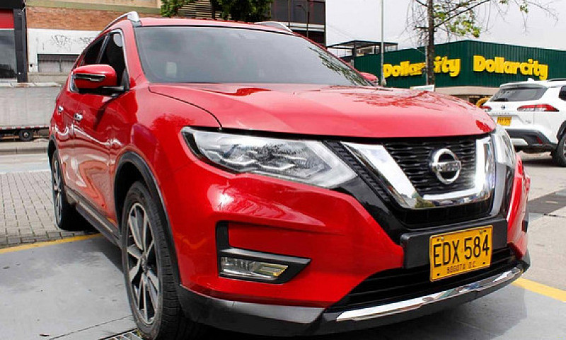 Nissan X-Trail 2.5 T...