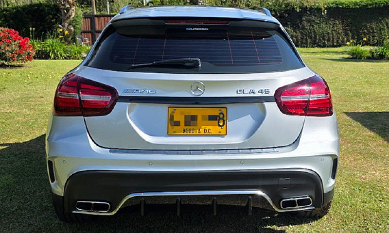 Mercedes-Benz Clase ...