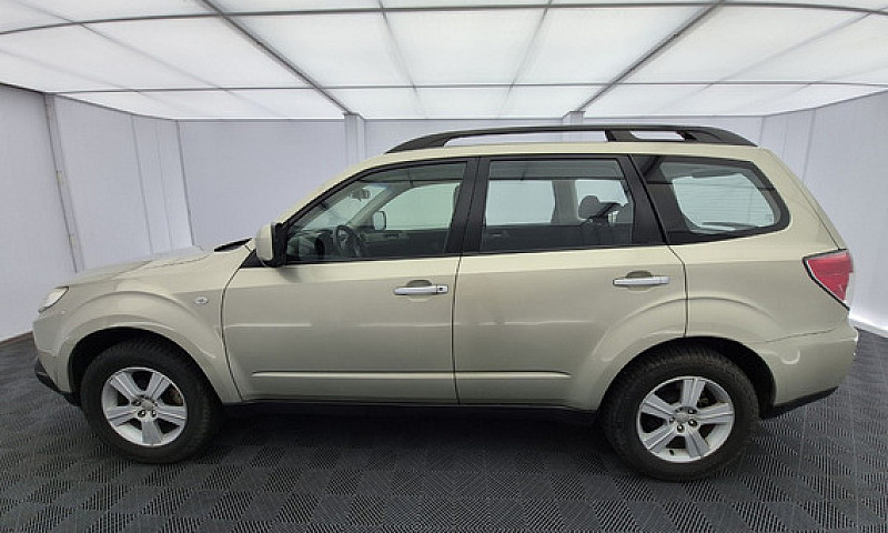 Subaru Forester 2.0 ...