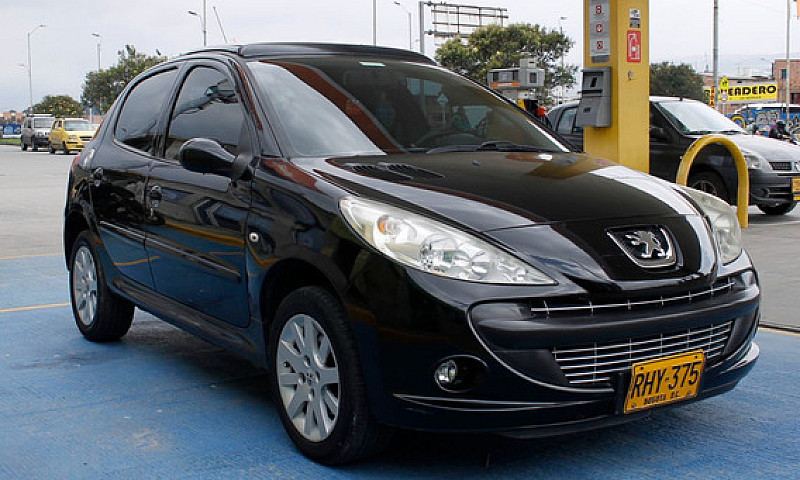 Peugeot 207 1.6 Comp...