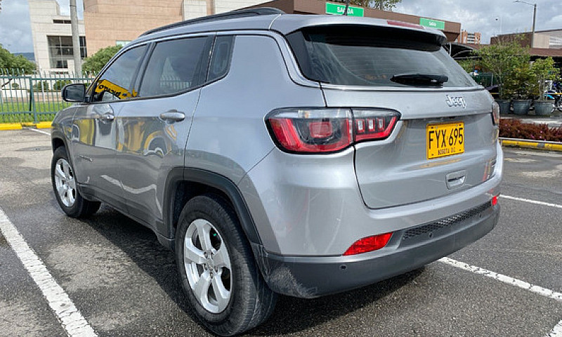 Jeep Compass 2.4 4X2...