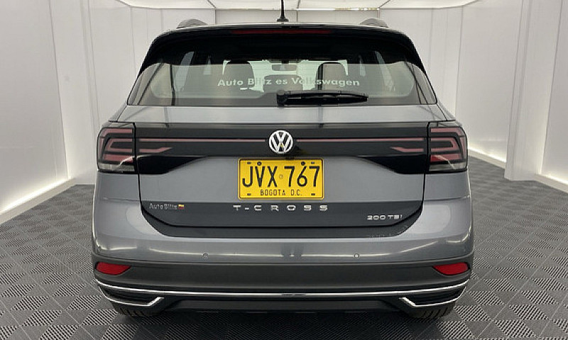 Volkswagen T-Cross 1...