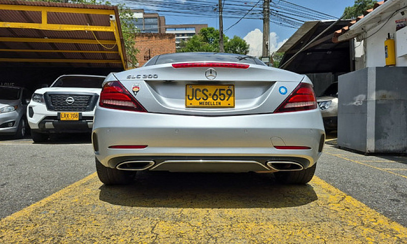 Mercedes-Benz Clase ...