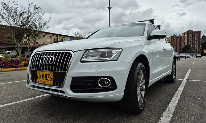 Audi Q5 2.0 Tfsi S-T...