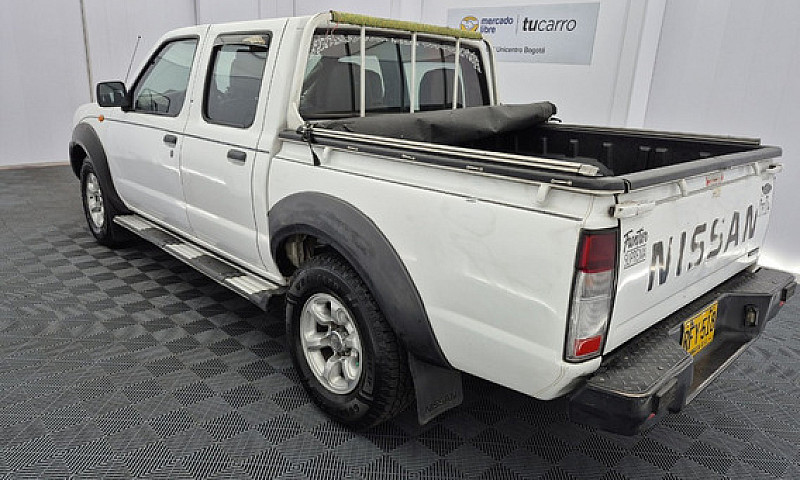 Nissan Frontier D22/...